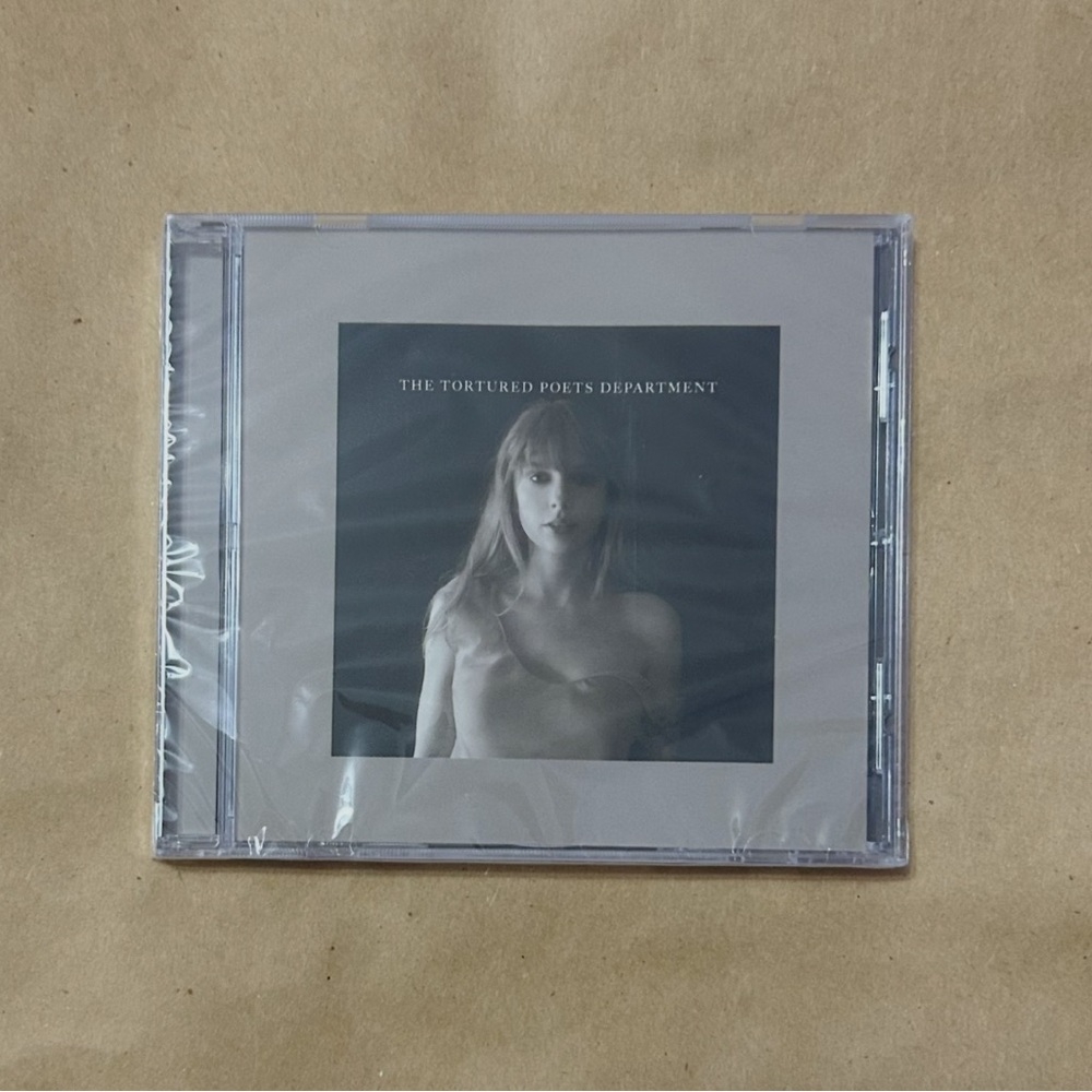 The Tortured Poets Department CD: Bonus Track ‘Down Bad’